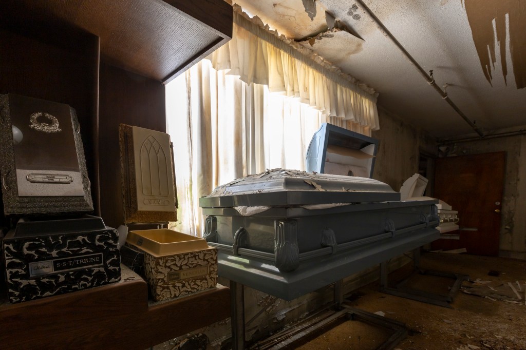 Dimery & Rogers Funeral Home Abandoned Southeast