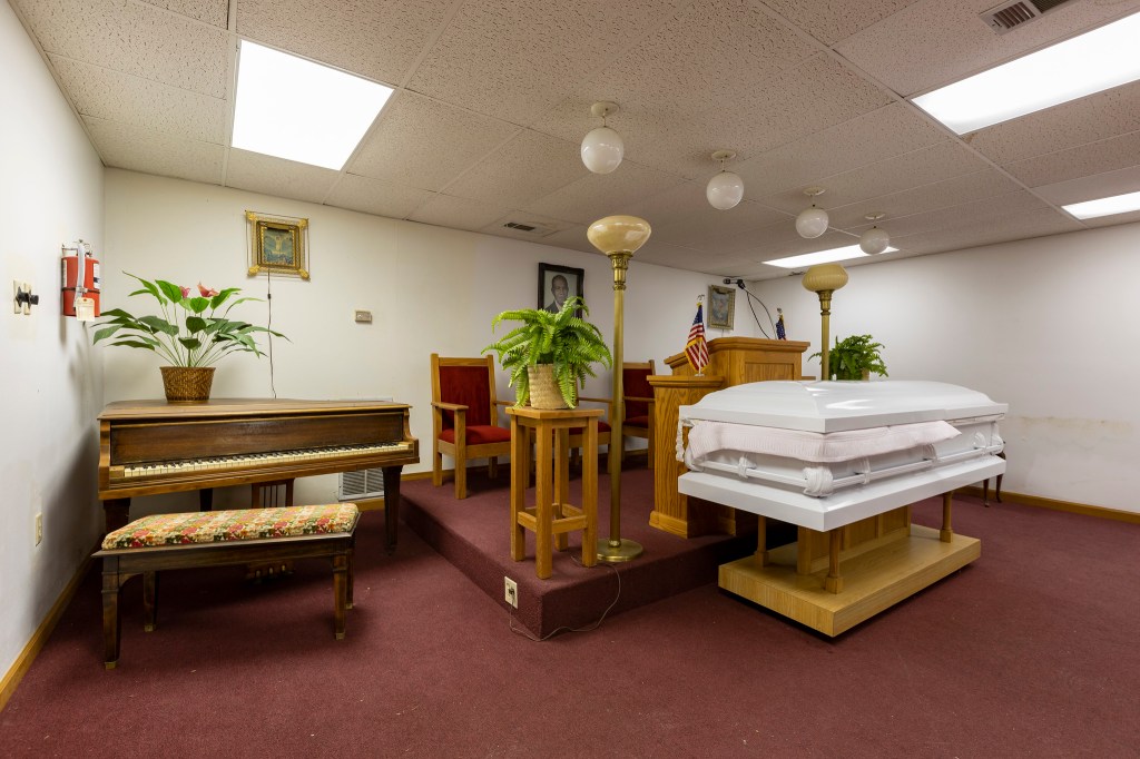 Fayette Funeral Home – Abandoned Southeast